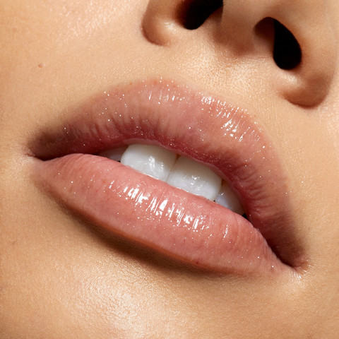 SUPPLE KISS LIP GLAZE שפתון - 2 LIKE MAGIC