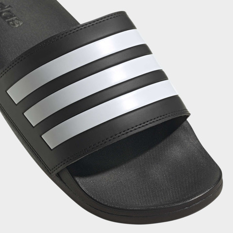 אדידס כפכף גברים פסים לבנים בסיס שחור (Adilette Comfort)