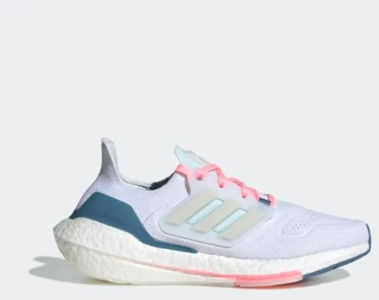 אולטרה בוסט 22 לנשים  ULTRABOOST 22 FTW GX5929