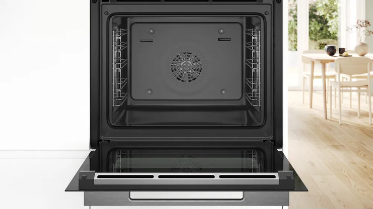 תנור בנוי 71 ליטר Bosch בוש Series 8 HBG7341W1