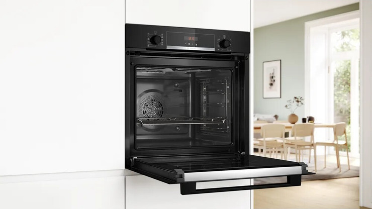 תנוי בנוי - 71 ליטר Bosch בוש Serie 4 HBA574B שחור