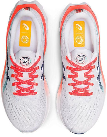 נעלי ספורט ריצה לנשים אסיקס נובה בלאסט 2 Asics Novablast 2