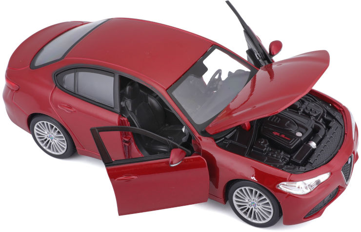 מכוניות דגמים Diecast 1:24 - אלפא רומאו Giulia