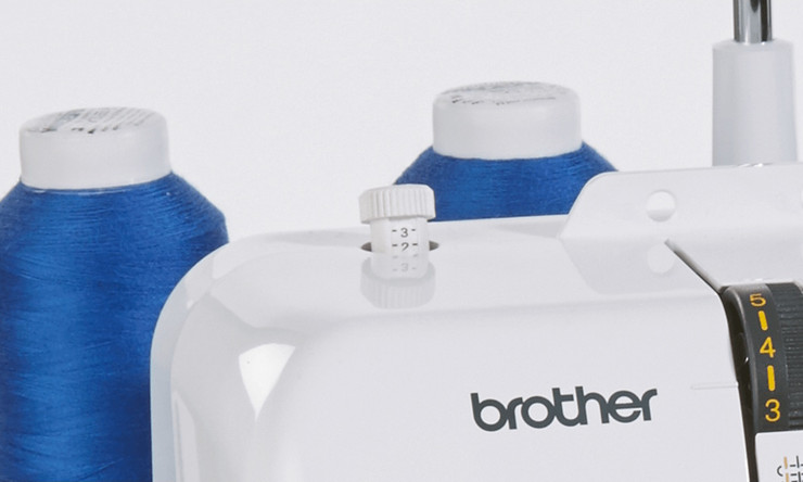 מכונת תפירה אוברלוק Brother בראדר 2104D Overlocker