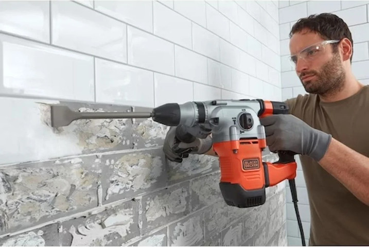 פטישון עוצמתי 1250W דגם BEHS03K-QS מבית BLACK&DECKER