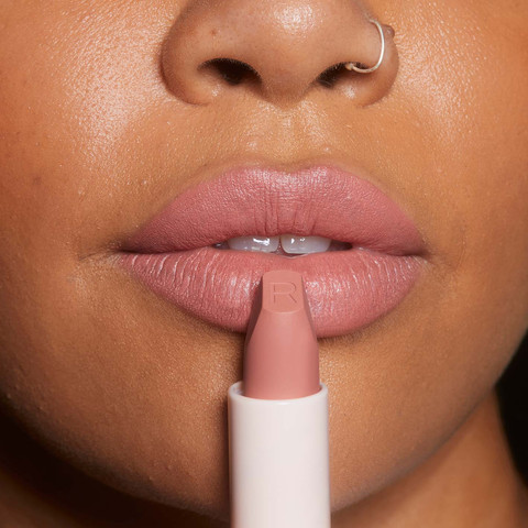 LIP ALLURE שפתון -  BRICK RED