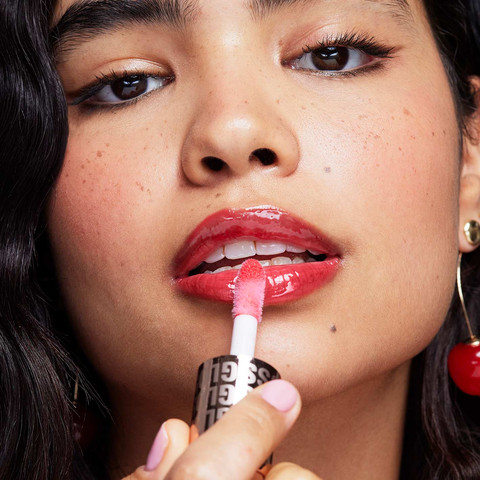 POUT BOMB PLUMPING גלוס - CHERRY SHEER RED