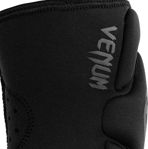 מגני ברכיים (זוג) Venum Kontact Gel Knee Pad – Black/Black-M