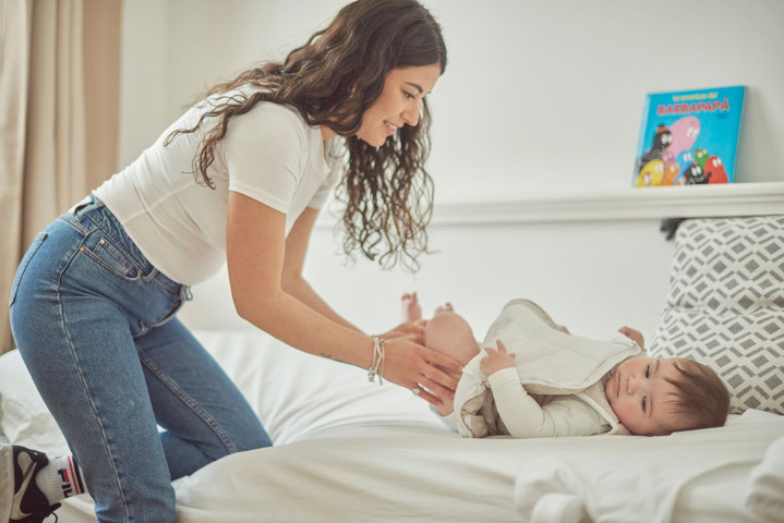 שק שינה לתינוק + רגליות ורוד  חורף גיל שנה/שלוש