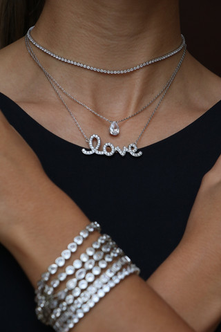 Pear Shape Solitaire שרשרת רודיום