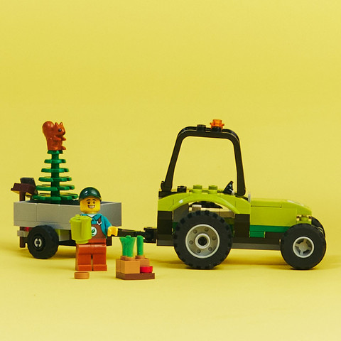 לגו סיטי טרקטור בפארק 60390 - Lego