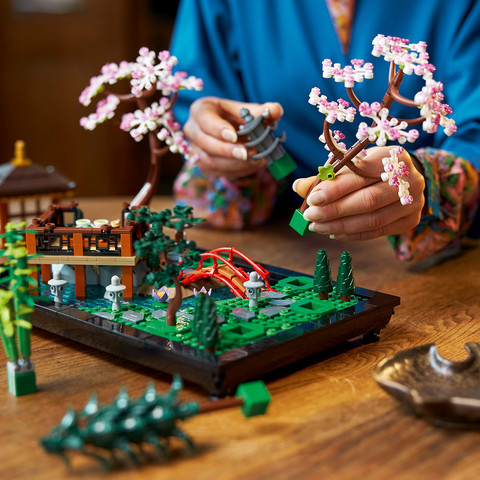 לגו אייקונס גינת שלווה 10315 - Lego