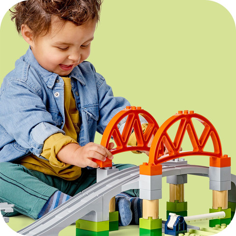 לגו דופלו - ערכת הרחבה של גשר רכבת ומסילות  10426