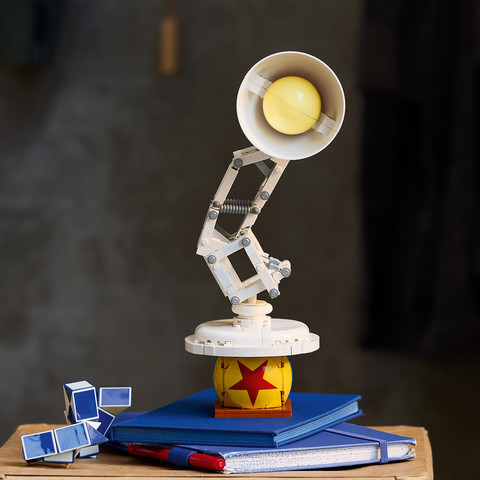 לגו רעיונות - Disney Pixar Luxo Jr (21357)
