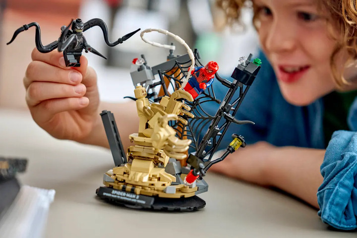 מרוול - קרב אפי: ספיידרמן נגד איש החול LEGO 76334