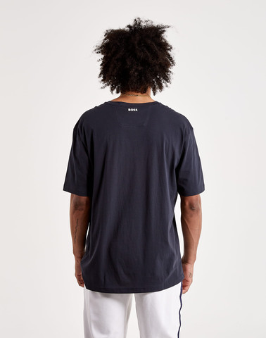 טי שירט HUGO BOSS לגבר דגם COLOUR-BLOCK LOGO