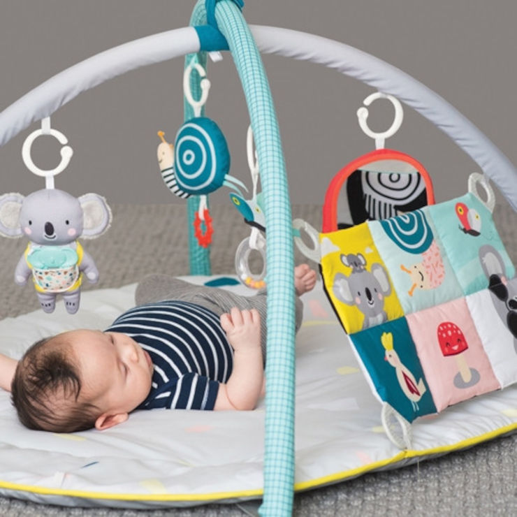 אוניברסיטה ושמיכת פעילות 4 ב 1 לפיתוח מיומנויות ועידוד התפתחות במגוון תנוחות עם תיבת נגינה - קואלה