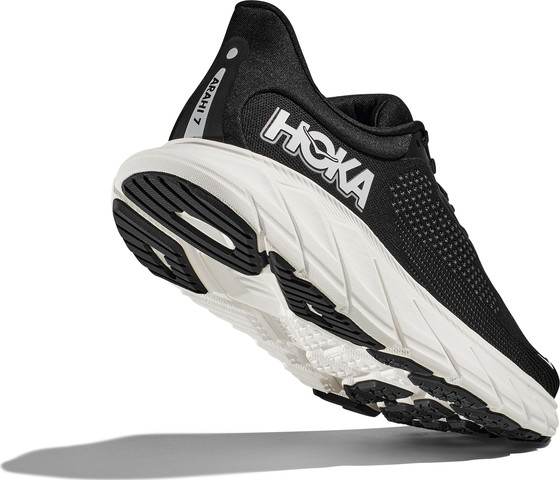 HOKA Arahi Wide 7 - נעלי ספורט גברים הוקה ארהי 7 רחבות בצבע שחור/לבן