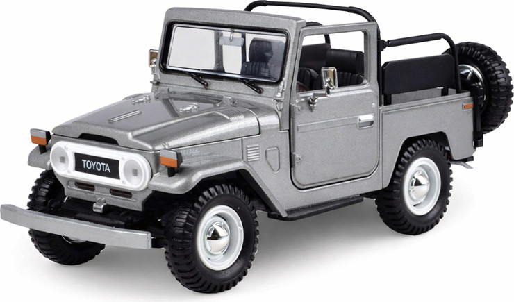 מוטורמקס טויוטה Motormax Toyota FJ 40 Land Cruiser Convertible בקנה מידה 1:24 – דגם אספנות איכותי
