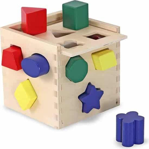 מליסה ודאג קוביה למיון צורות