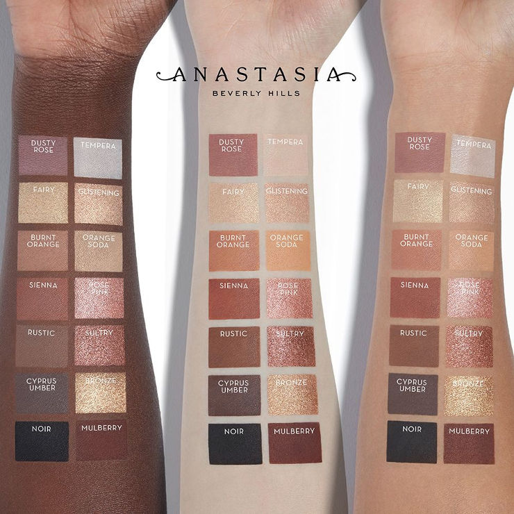 פלטת צלליות לעיניים - SOFT GLAM PALETTE-FG