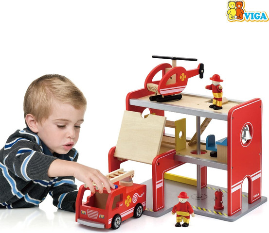 תחנת כיבוי אש תלת קומתית מעץ מלא עם 11 אביזרים