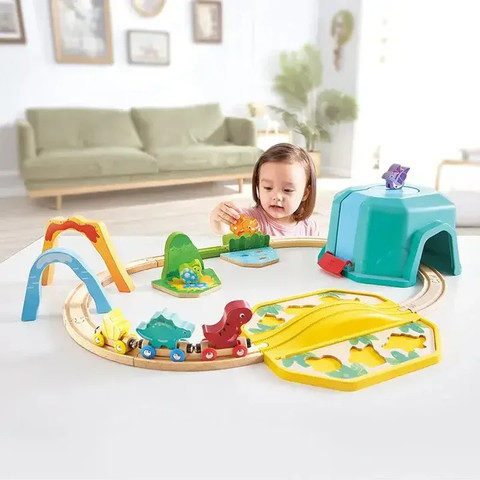 האפה סט רכבת דינוזאורים - Hape