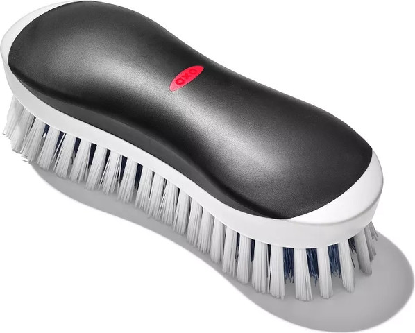מברשת קרצוף Heavy Duty SW מבית OXO