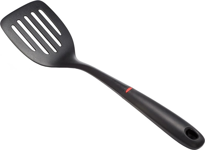 מרית מרובעת מניילון עם חורים מבית OXO