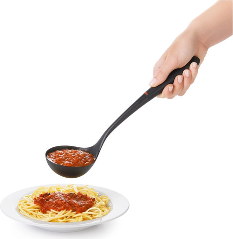 מצקת ניילון SW מבית OXO