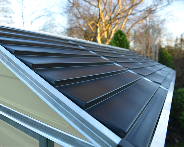 מחסן גינה 1.9X1.5 Skylight קרם מבית - Canopia