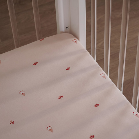 סדין מיטה ליין גינה אורבנית מודפס – Baby Bed Sheet 135X80 cm
