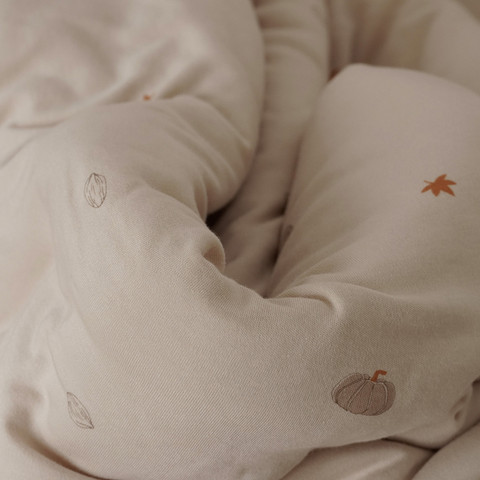 שמיכת מילוי S ליין גינה אורבנית – filled Blanket 80X80 cm