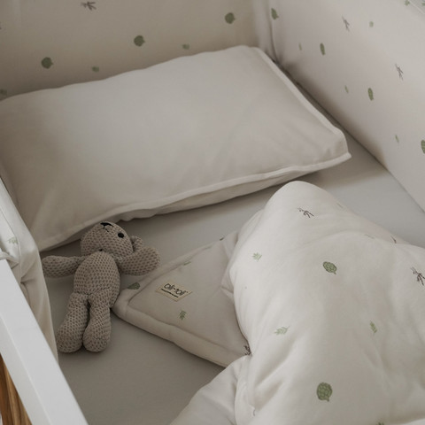 שמיכת מילוי L ליין גינה אורבנית – filled Blanket 115X85 cm