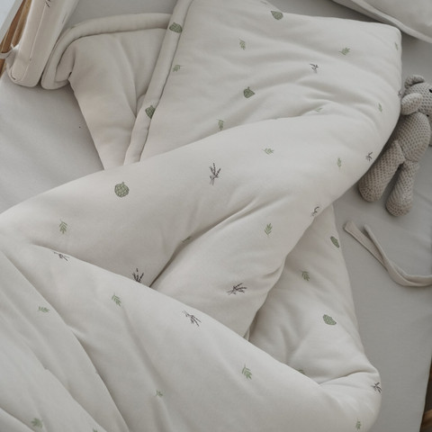 שמיכת מילוי L ליין גינה אורבנית – filled Blanket 115X85 cm