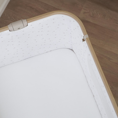סט מצעים לעריסה נצמדת ליין גינה אורבנית – Open Side Crib Set