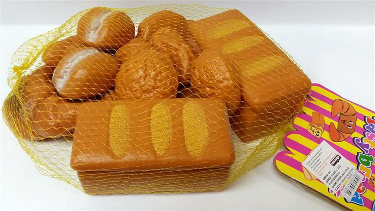 מארז 12 מאפים מפלסטיק רך למשחקי דימיון