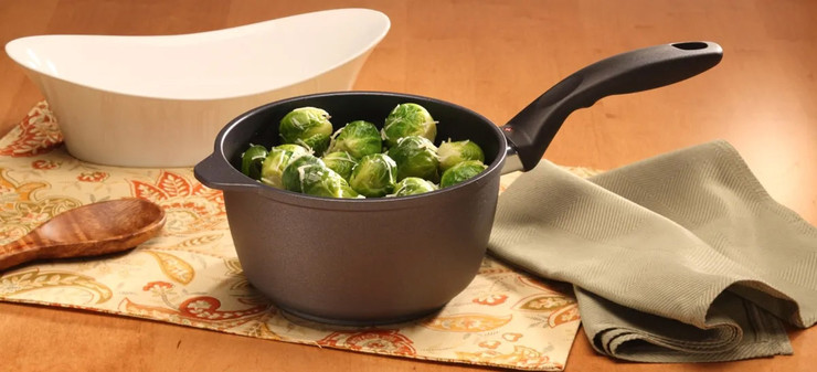 קלחת 18 ס"מ 2 ל' אינדוקציה nonstick  מחוזק בגבישי יהלומים תוצרת Swiss Diamond