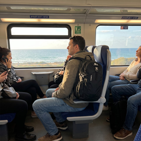 תרמיל יום צבע כחול OSO 25L