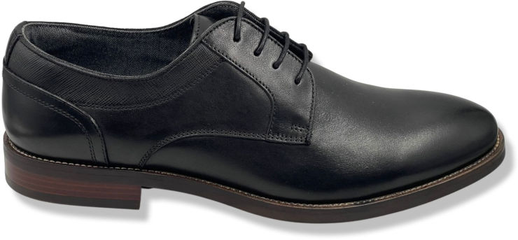 נעלי עור אלגנטיות לגבר Hush Puppies בצבע שחור סוליה חום כהה