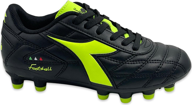 נעלי כדורגל עם פקקים לילדים Diadora calcio italiano בצבע שחור עם לוגו צהוב