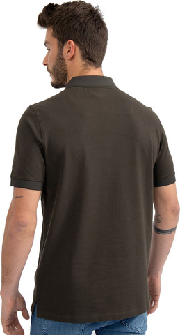 חולצת פולו לגבר דגם Slim Fit