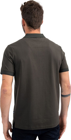 חולצת פולו לגבר דגם Slim Fit