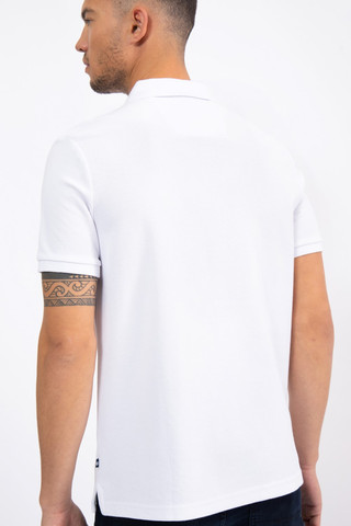 חולצת פולו לגבר דגם Slim Fit