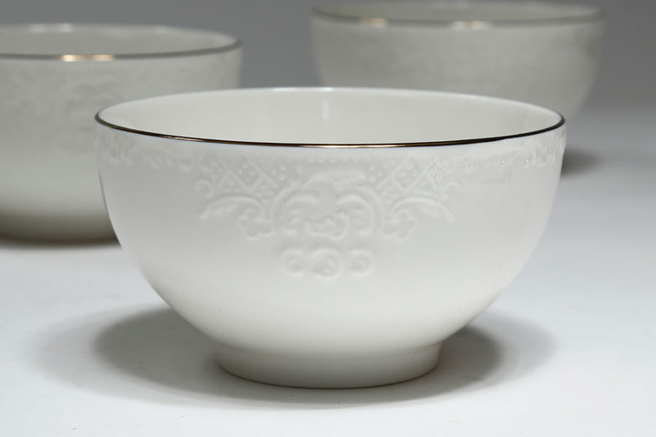 סט 6 בולים פורצלן פס זהב NEW BON CHINA