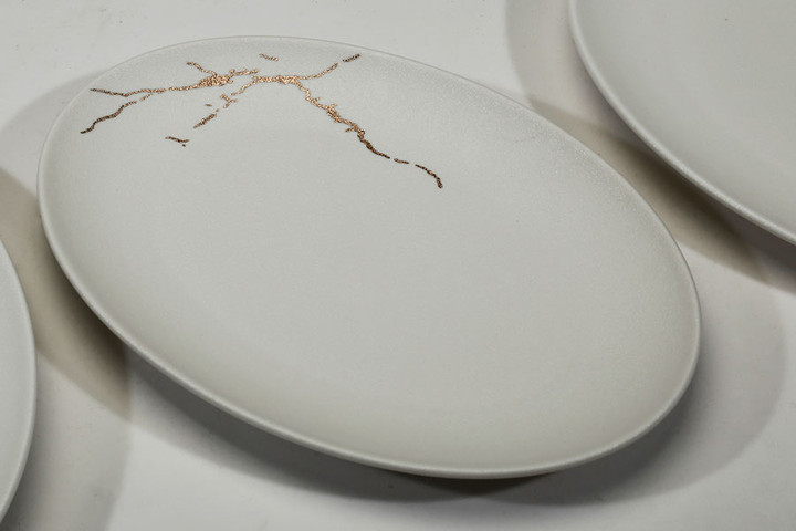 פלטה אובלית שיש שחור 22.5 ס"מ SLMPEL MOKA NEW BONE CHINA
