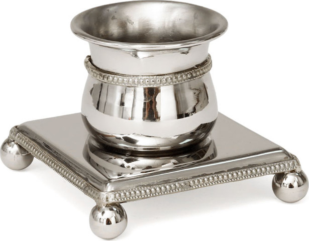מלחיה פתוחה QUEENAN NICKEL מעוצב באיכות גבוהה, בעל מראה רך, נקי ואלגנטי.