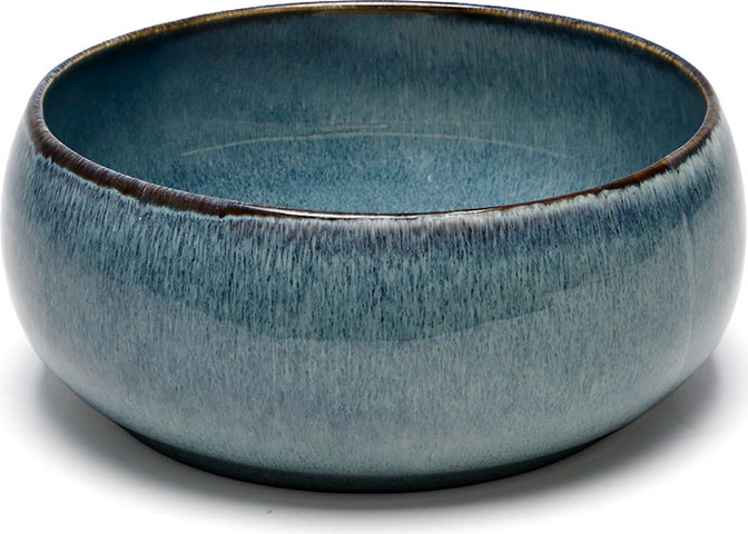 קערת סלט STONE WARE MADRIO BLUE מעוצב באיכות גבוהה, בעל מראה רך, נקי ואלגנטי.