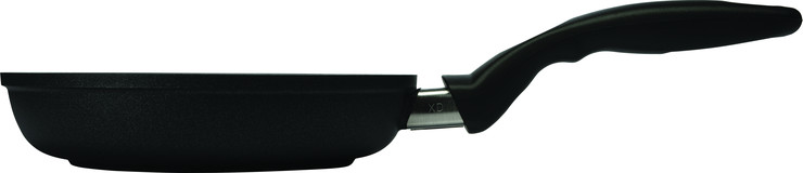 מחבת 24 ס"מ nonstick מחוזק בגבישי יהלומים תוצרת Swiss Diamond