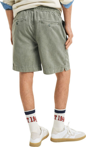 שורט Gant לגברים גזרת Regular Fit